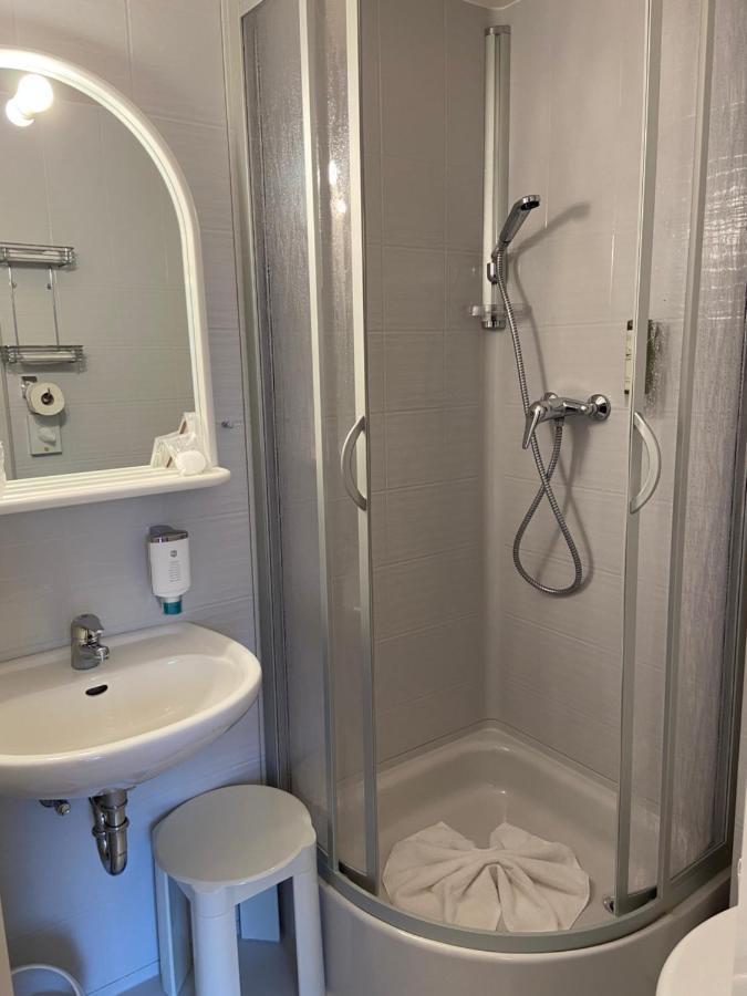 Muldenschlosschen Hotel Lunzenau Zewnętrze zdjęcie