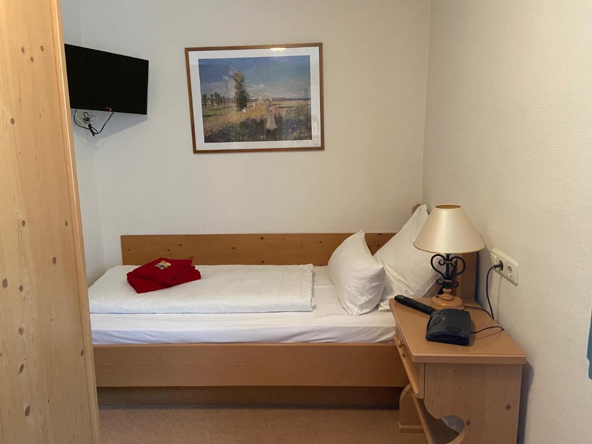 Muldenschlosschen Hotel Lunzenau Zewnętrze zdjęcie